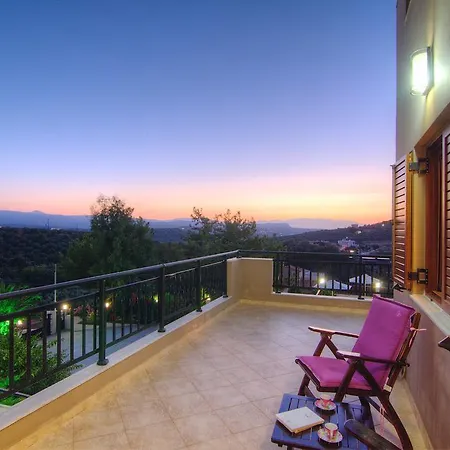 Anemomylos Villas, With Private Pools & Bbq, By Thinkvilla Vila